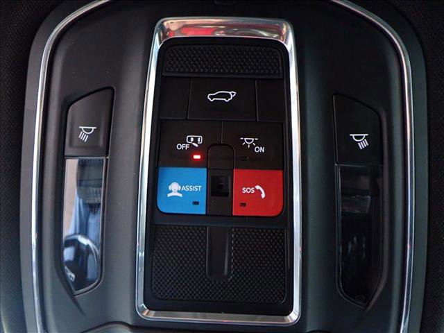 Used 2024 Jeep Grand Cherokee Altitude image 23