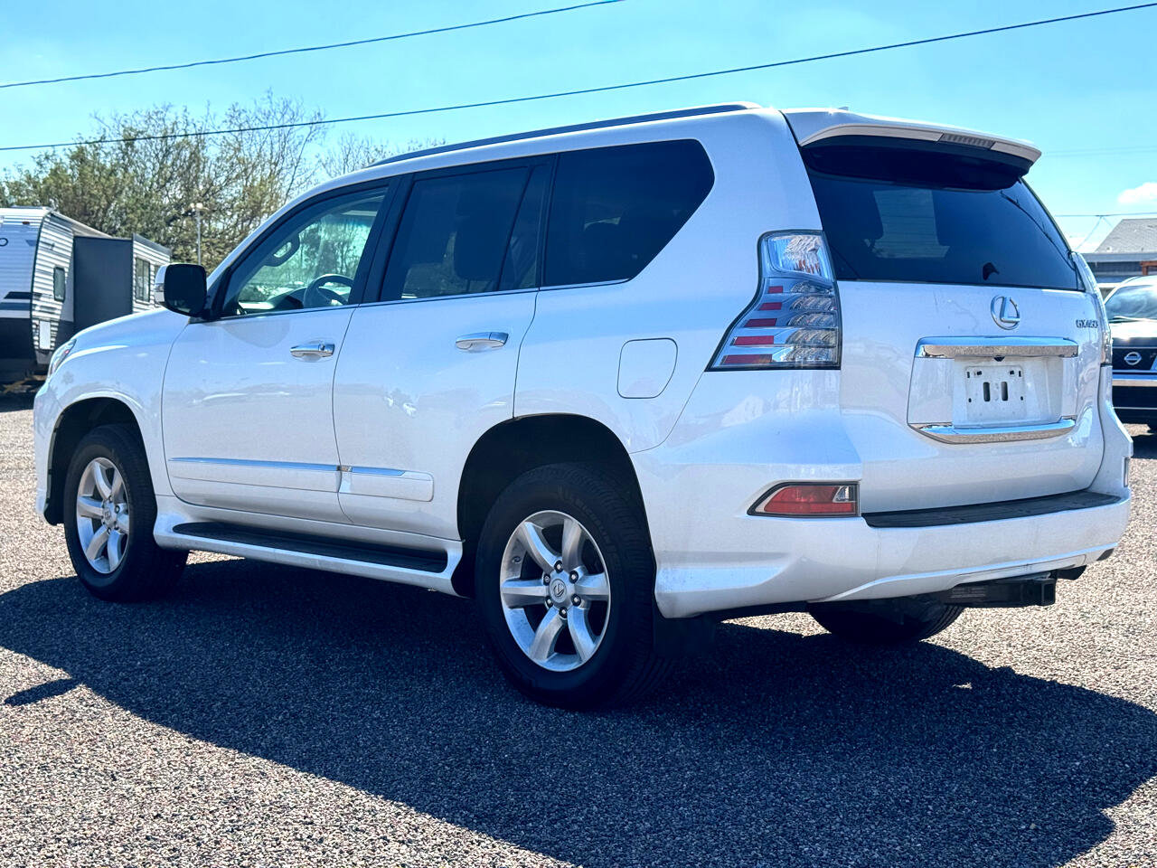 Used 2017 Lexus GX 460 image 4
