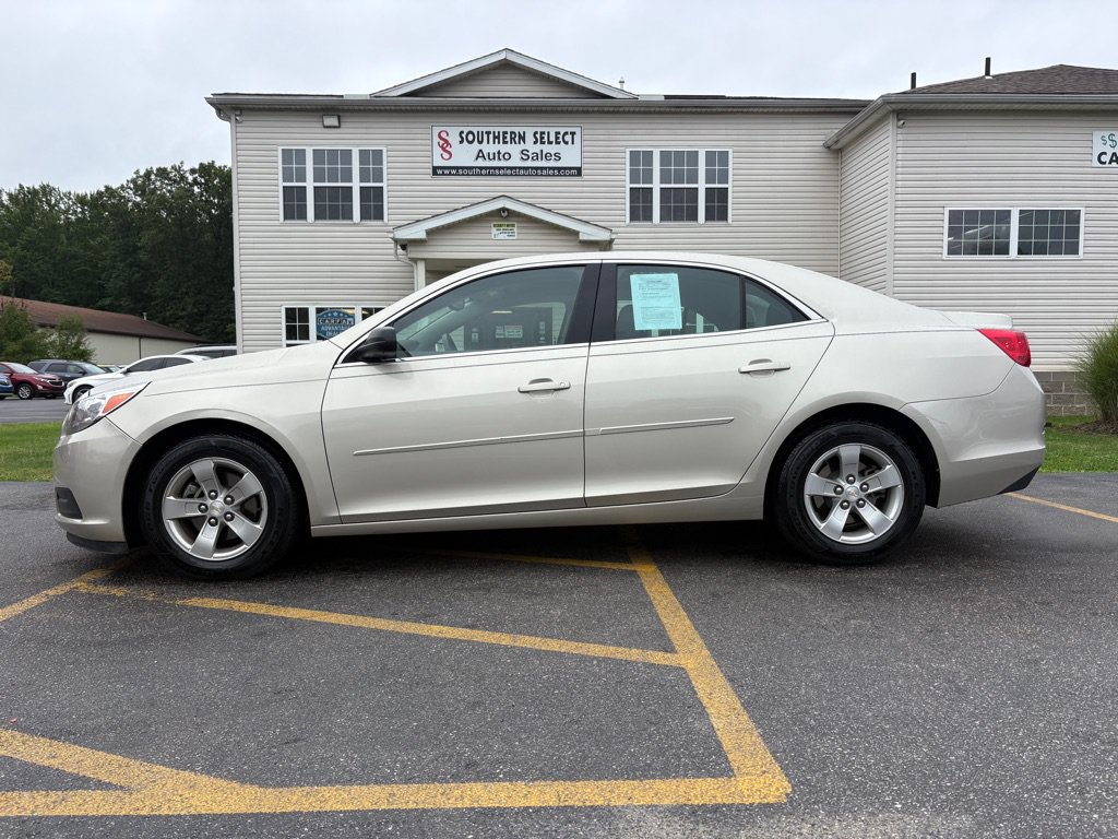 Used 2013 Chevrolet Malibu LS w/ Protection Package FWD image 1