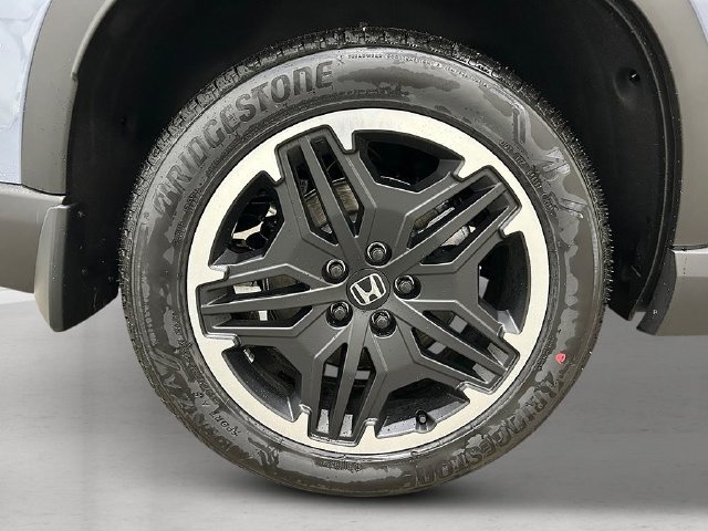 New 2026 Honda Pilot Touring image 11