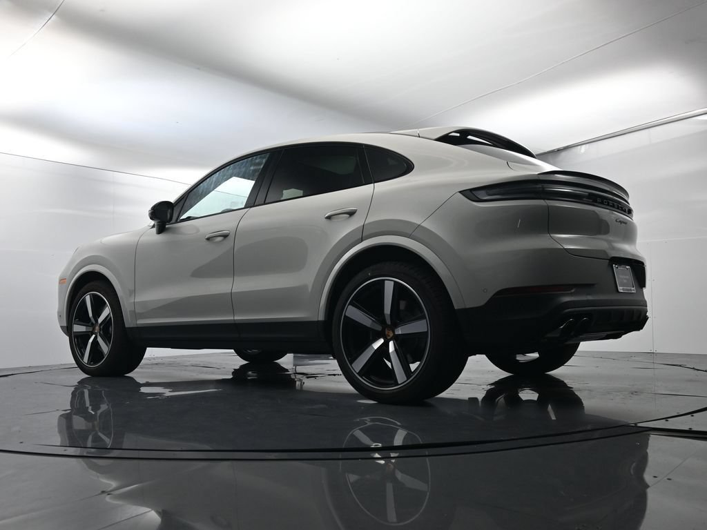 Certified 2026 Porsche Cayenne Coupe AWD/4WD image 49