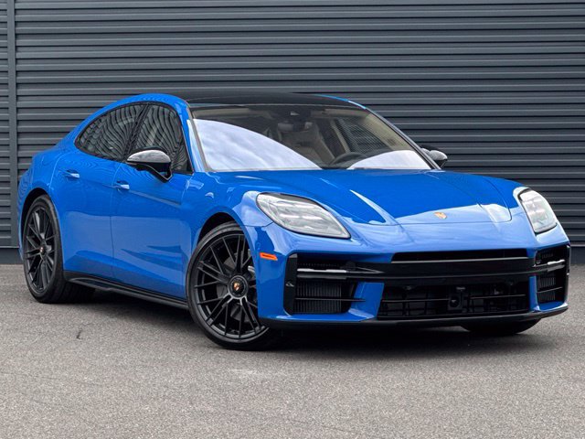 Used 2026 Porsche Panamera GTS AWD/4WD image 9