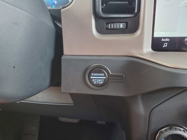 Used 2025 Ford Bronco Outer Banks image 29