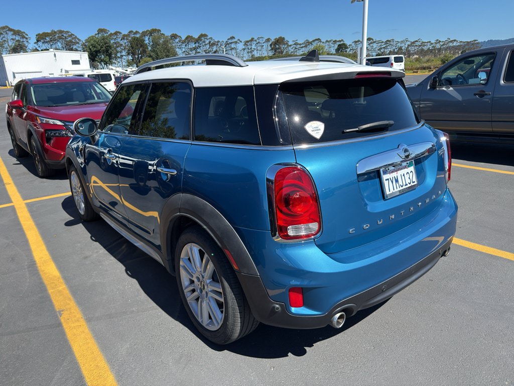 Used 2017 MINI Cooper Countryman S FWD image 3
