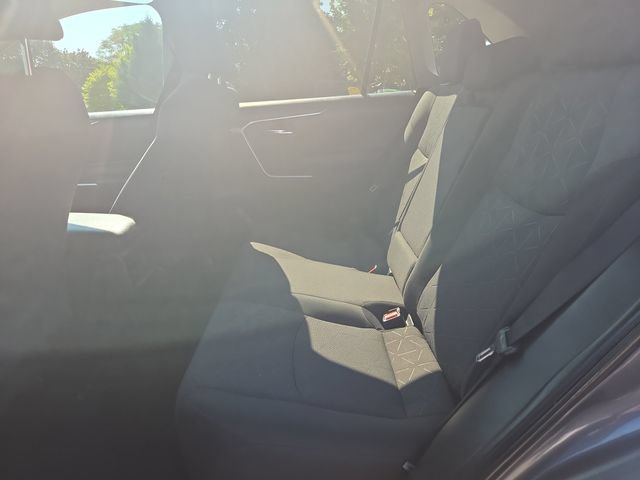 Used 2019 Toyota RAV4 XLE w/ Convenience Package AWD/4WD image 14