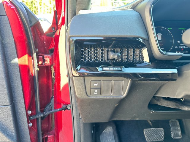 Used 2023 Honda CR-V Sport Touring image 28