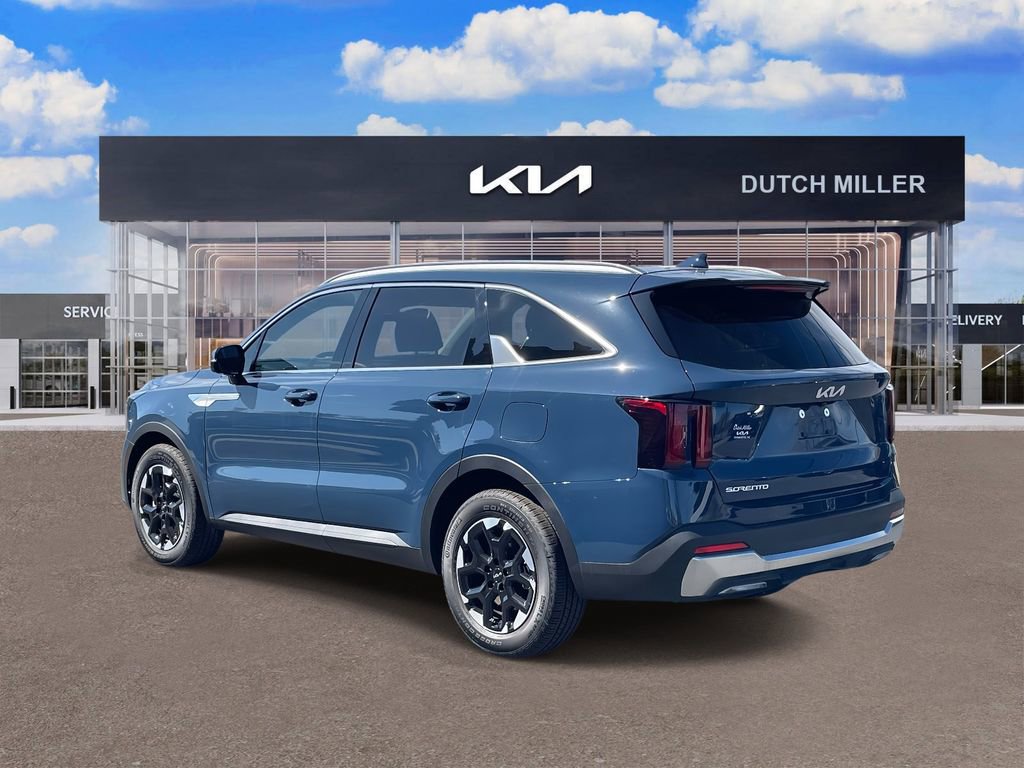 Certified 2025 Kia Sorento S w/ Panoramic Sunroof Package image 5