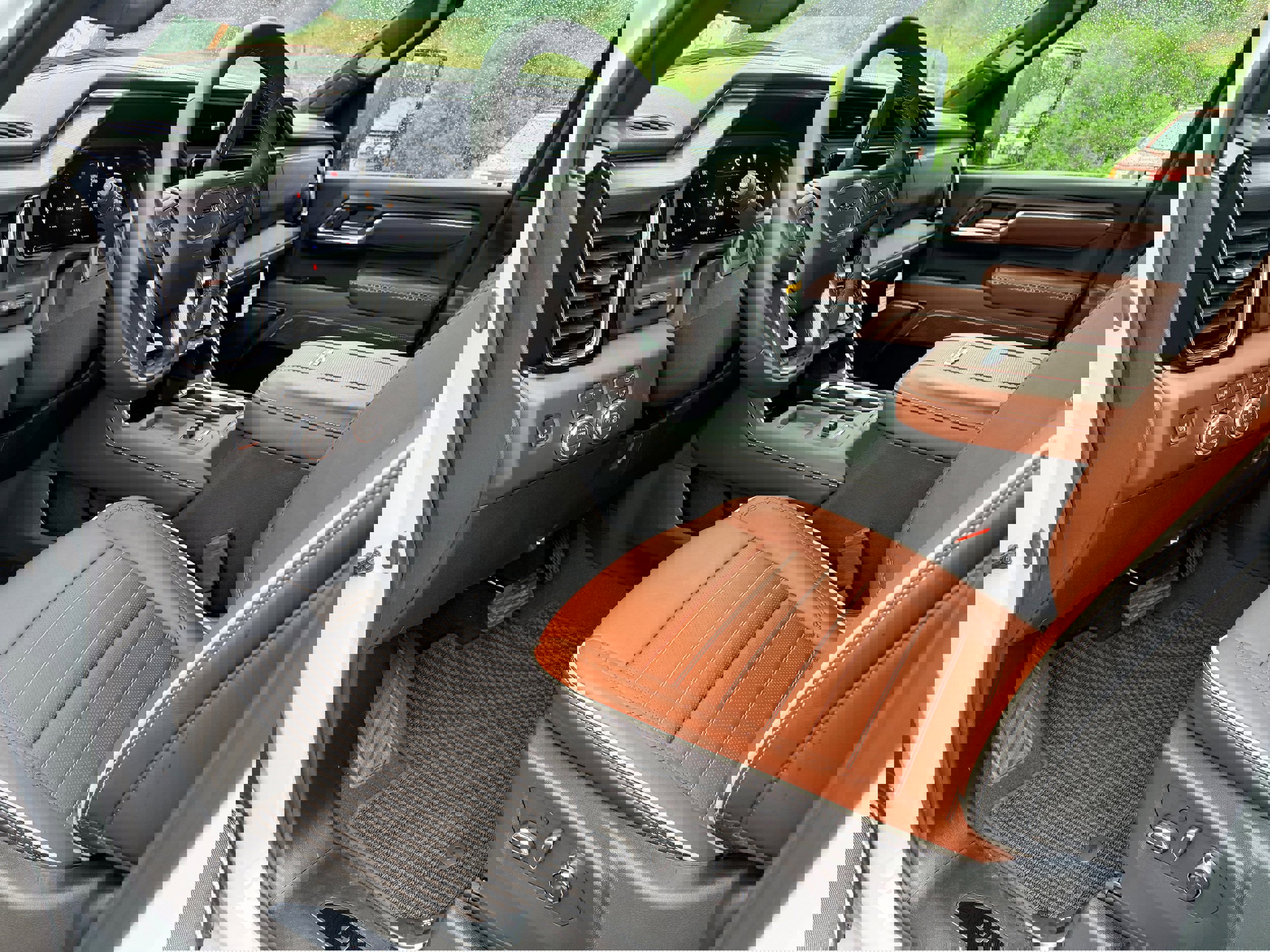 New 2026 GMC Sierra 2500 Denali Ultimate w/ Max Trailering Package image 12