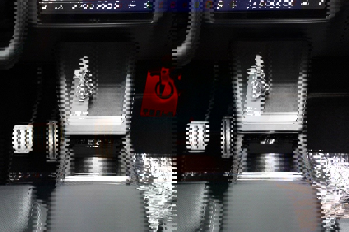 Used 2022 Tesla Model X Plaid image 44