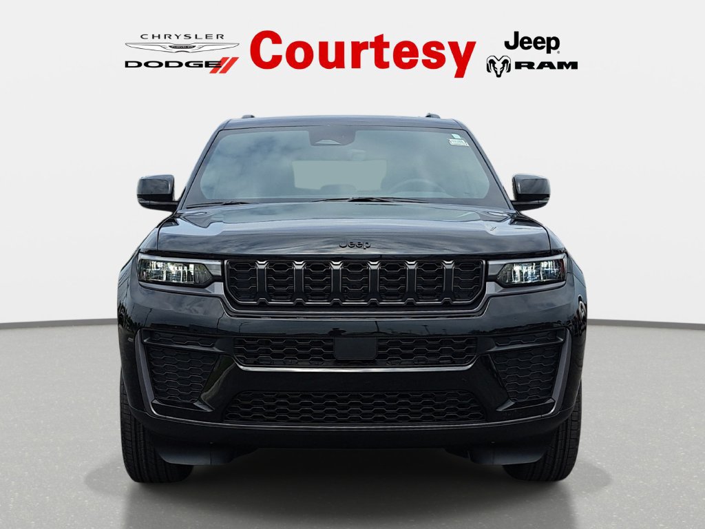 New 2026 Jeep Grand Cherokee Altitude AWD/4WD image 8