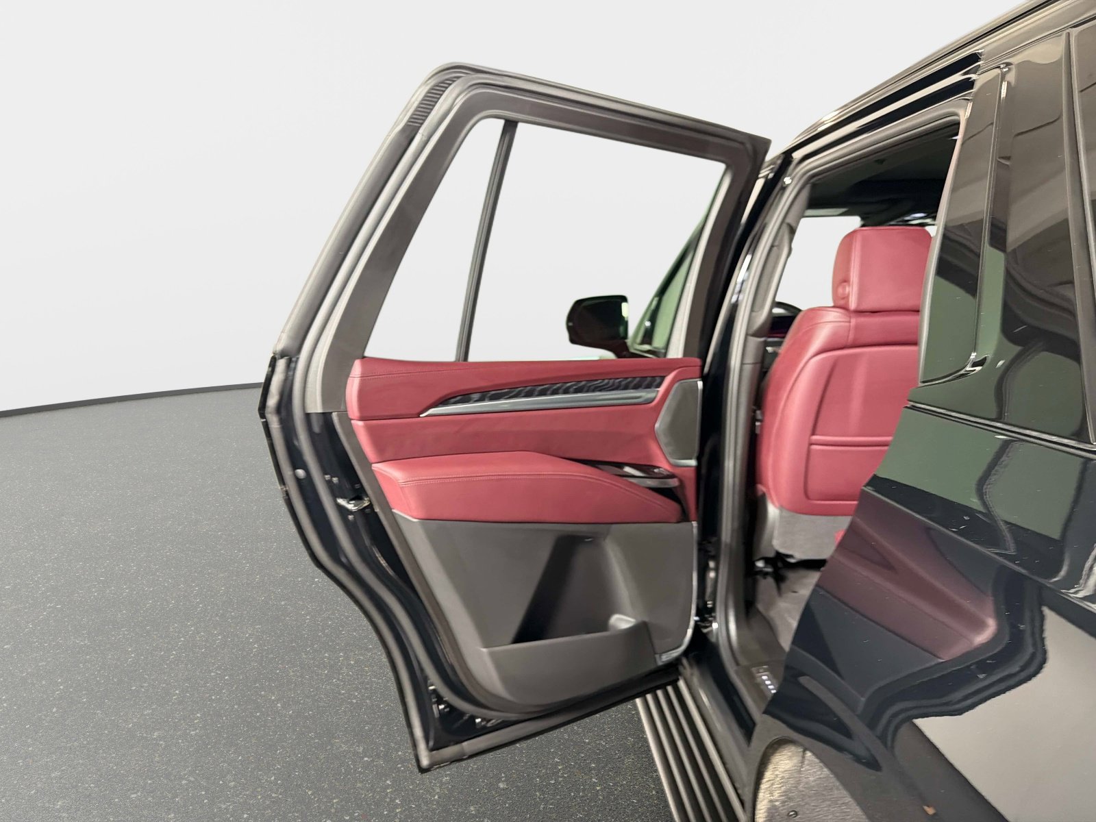 Used 2026 Cadillac Escalade Sport w/ Touring Package image 30