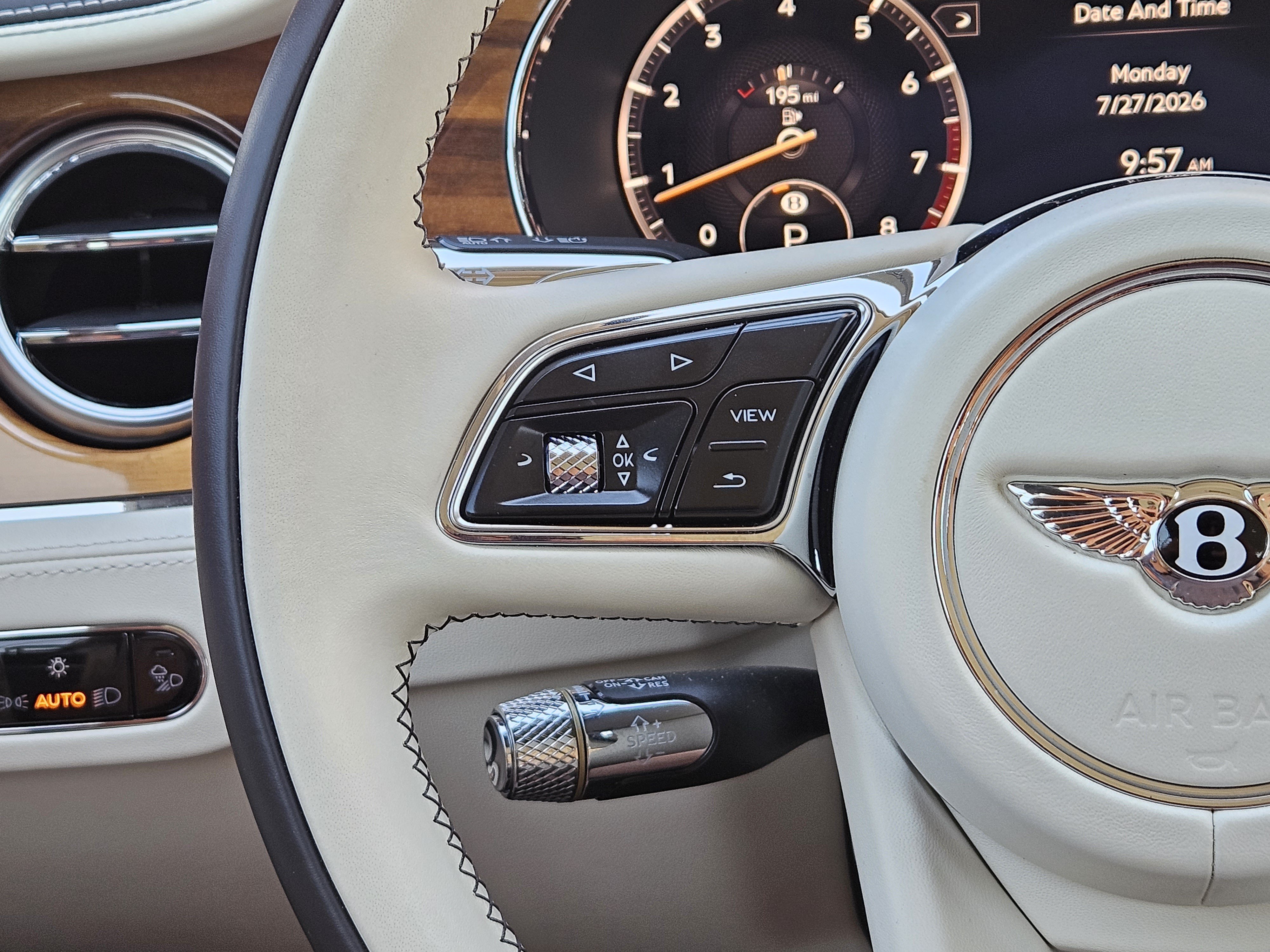 Used 2023 Bentley Continental GT V8 AWD/4WD image 24