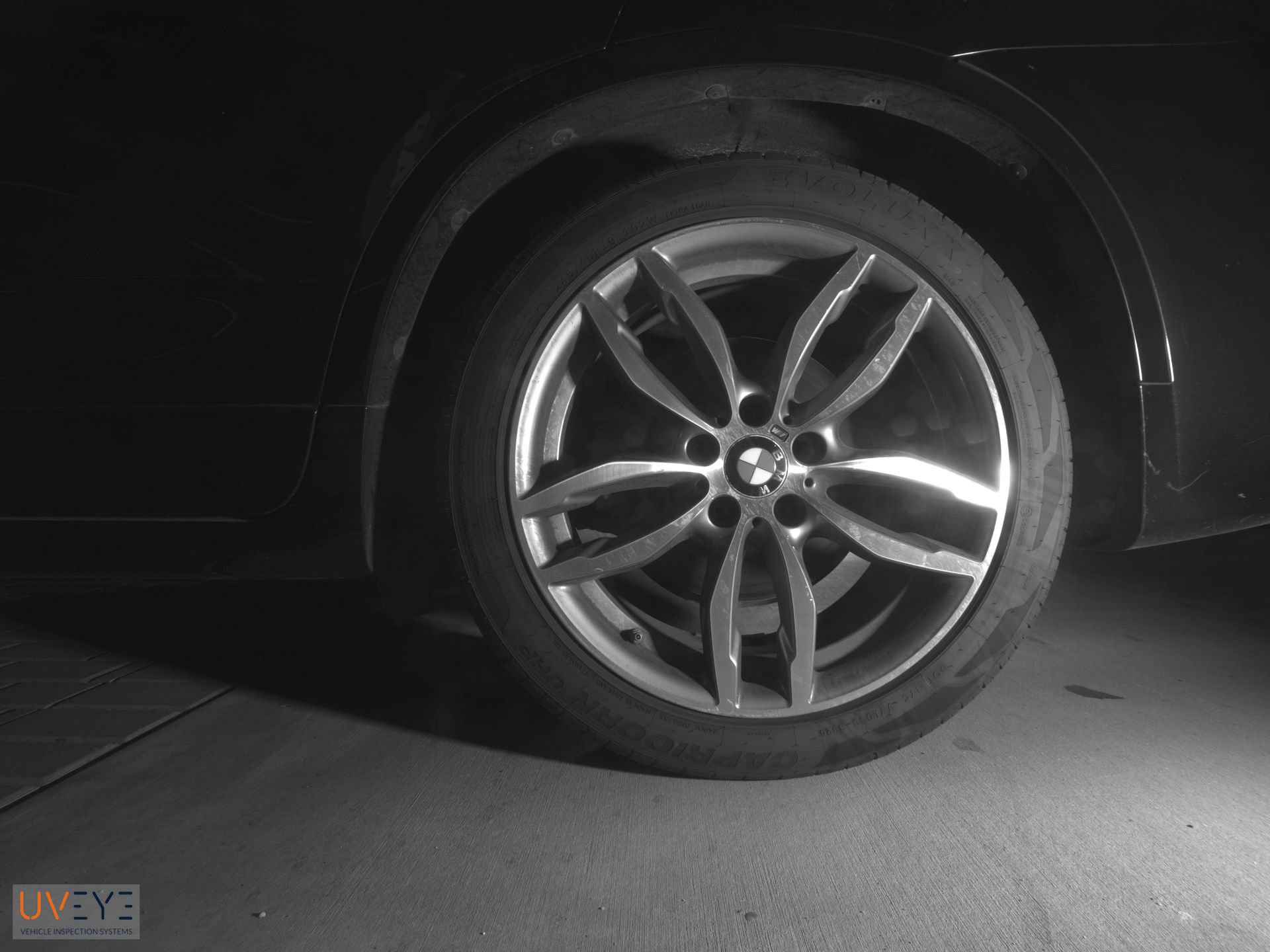 Used 2018 BMW X4 xDrive28i image 9