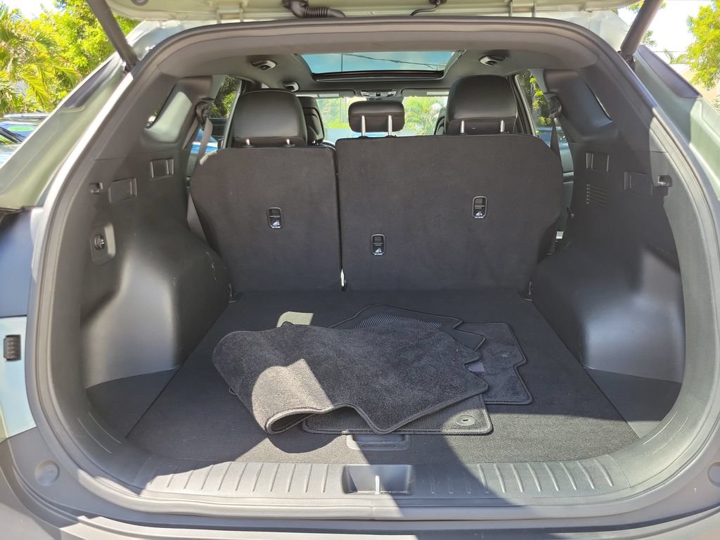 Certified 2025 Kia Sportage X-Line w/ Premium Package AWD/4WD image 9