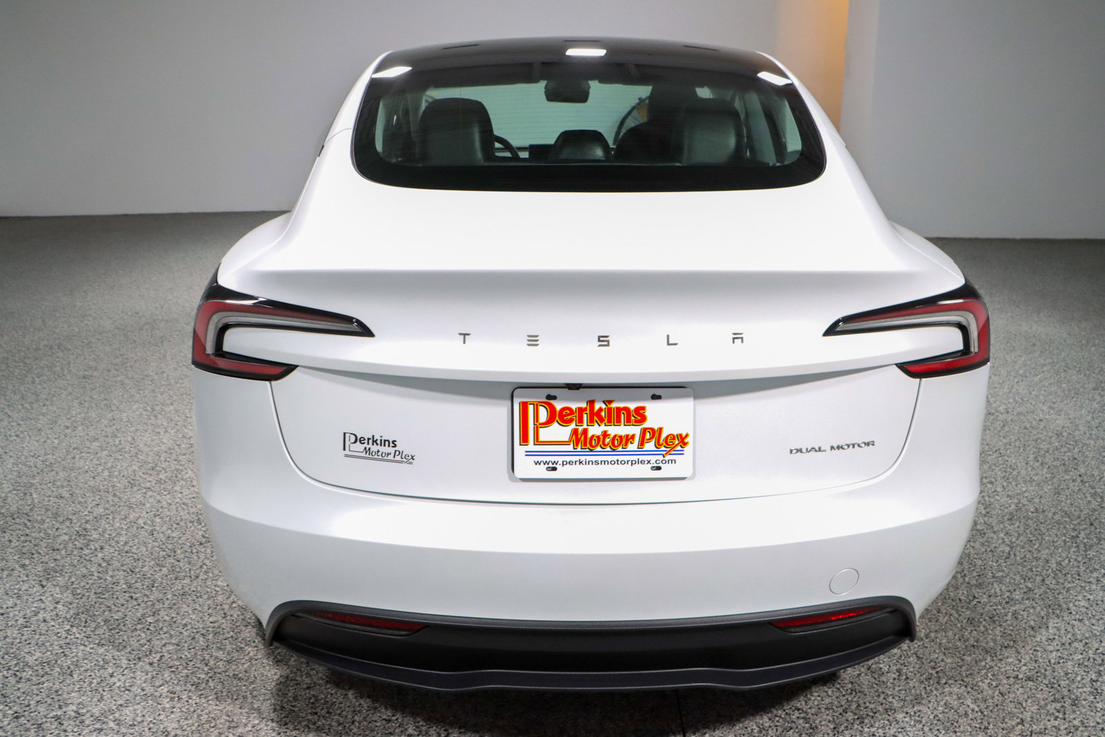 Used 2025 Tesla Model 3 Long Range image 8