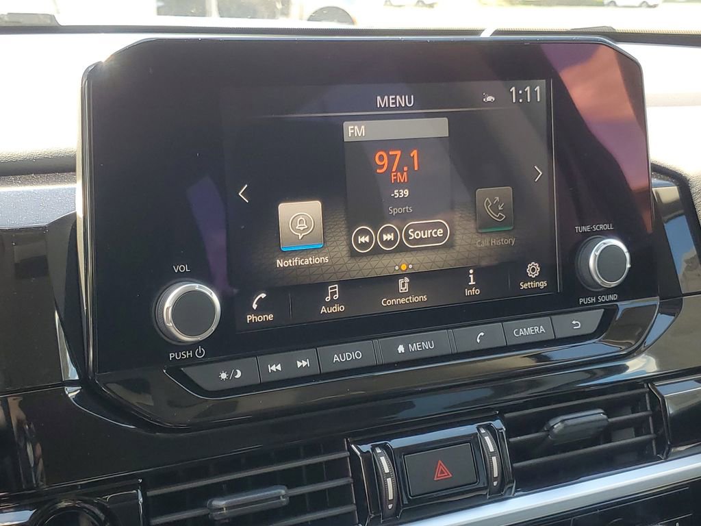 New 2025 Nissan Pathfinder SV w/ Black Appearance Package image 19