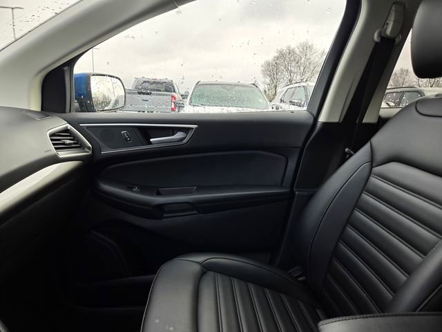 Used 2024 Ford Edge SEL w/ Convenience Package AWD/4WD image 15