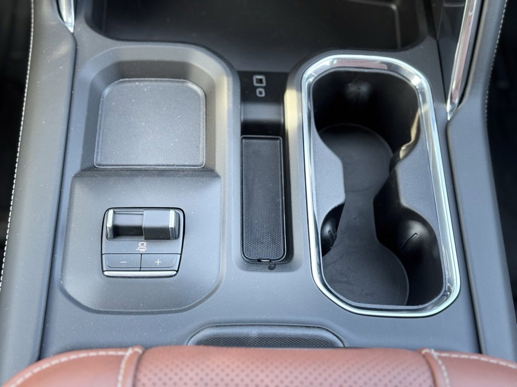 New 2026 GMC Sierra 2500 Denali Ultimate image 17