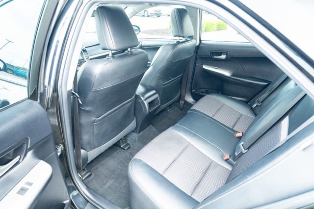Used 2012 Toyota Camry SE FWD image 30