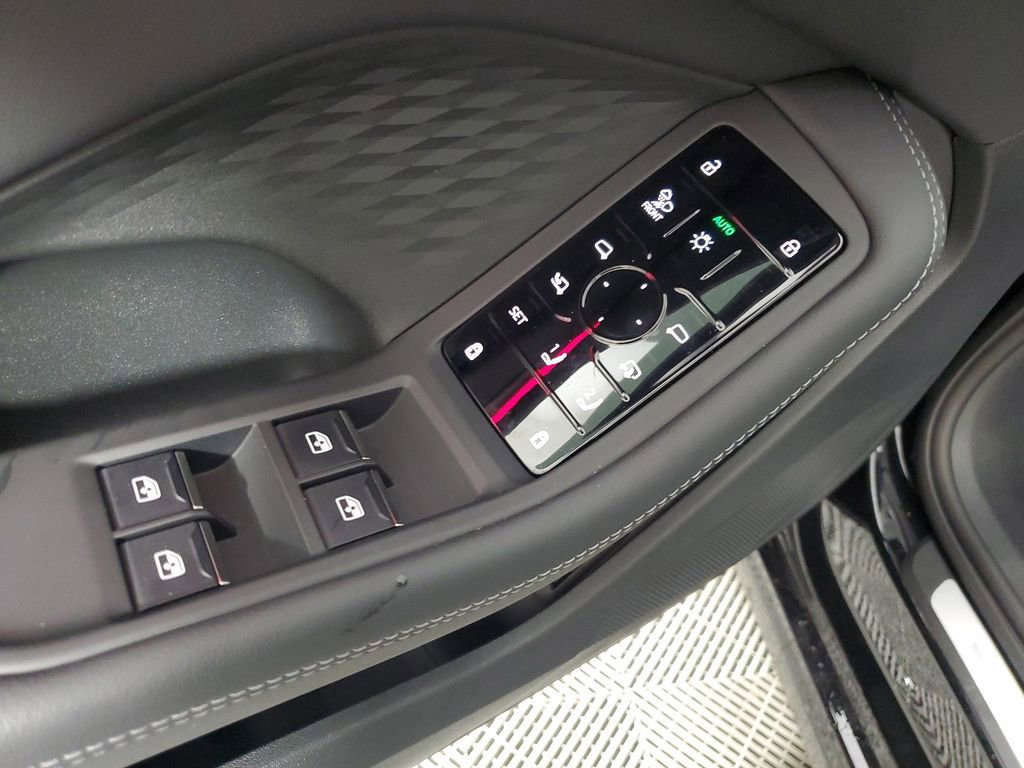 Used 2025 Audi A5 2.0T Premium Plus w/ Premium Plus AWD/4WD image 20