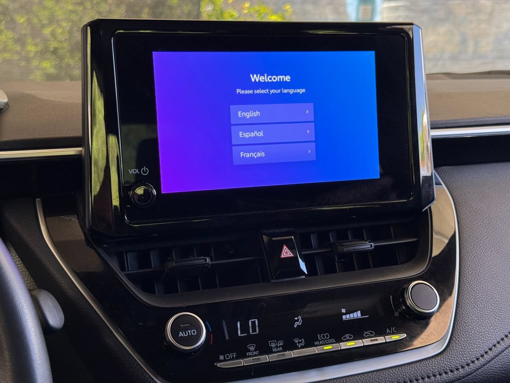 Used 2025 Toyota Corolla SE FWD image 14
