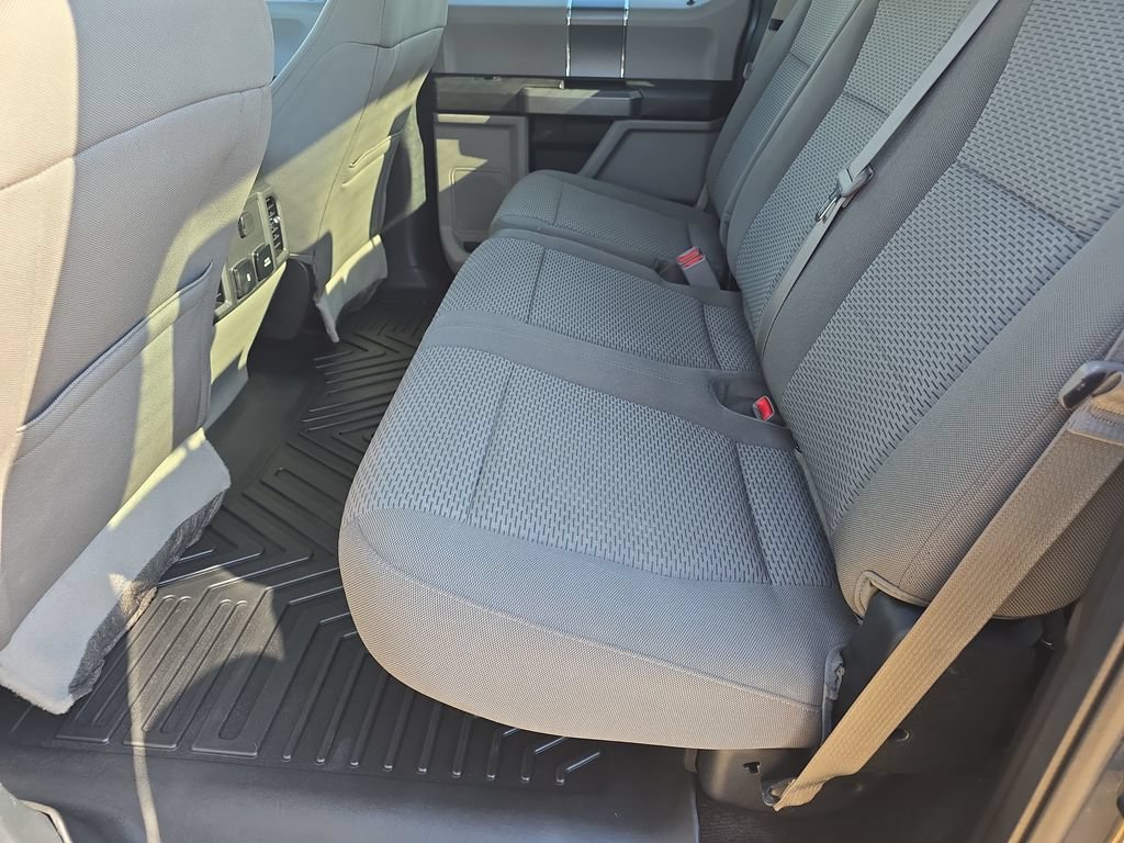 Used 2017 Ford F150 XLT w/ Equipment Group 302A Luxury AWD/4WD image 14