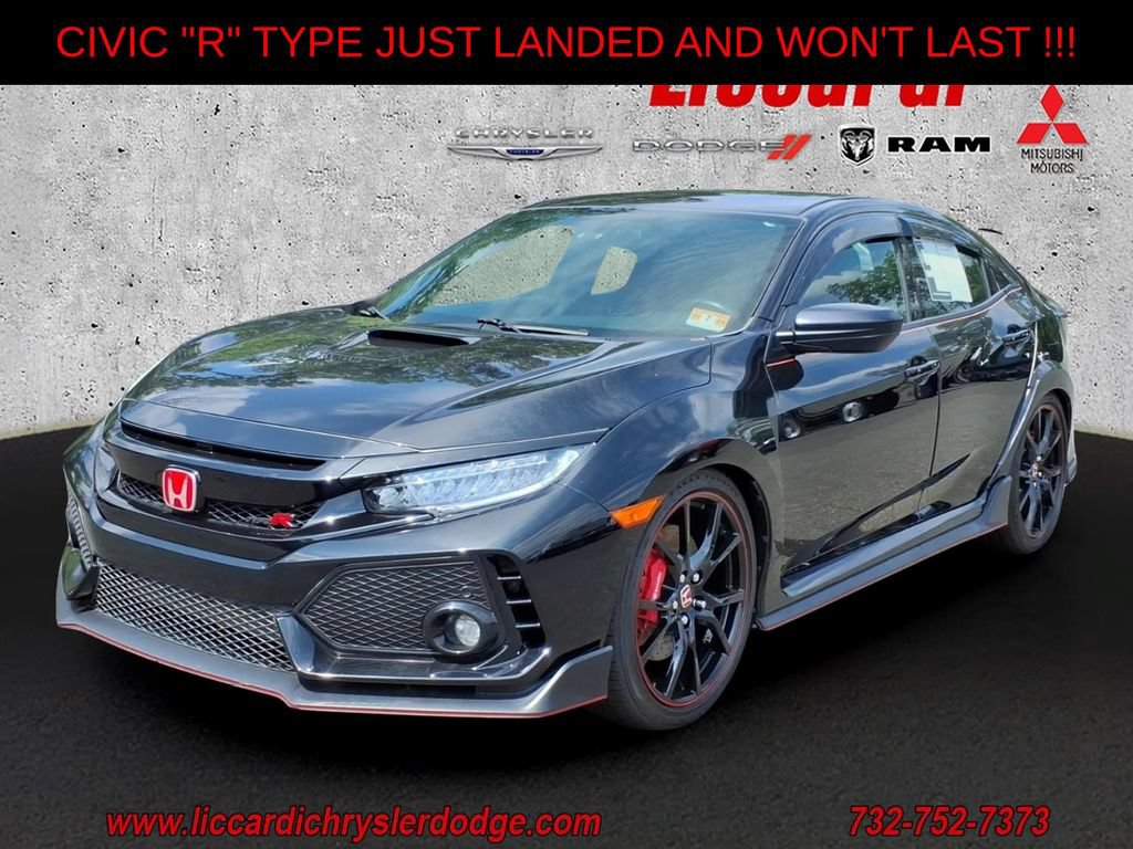 Used 2017 Honda Civic Type R image 3