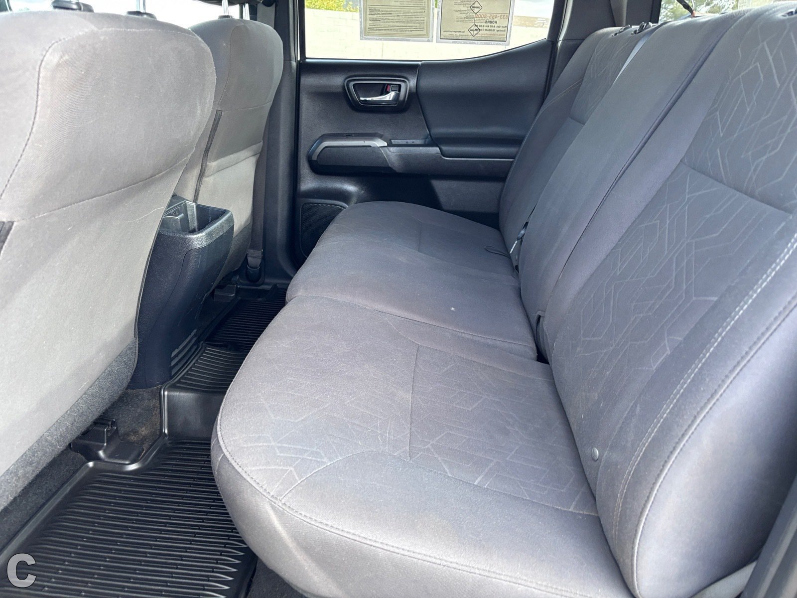Used 2019 Toyota Tacoma TRD Off-Road w/ Technology Package AWD/4WD image 14