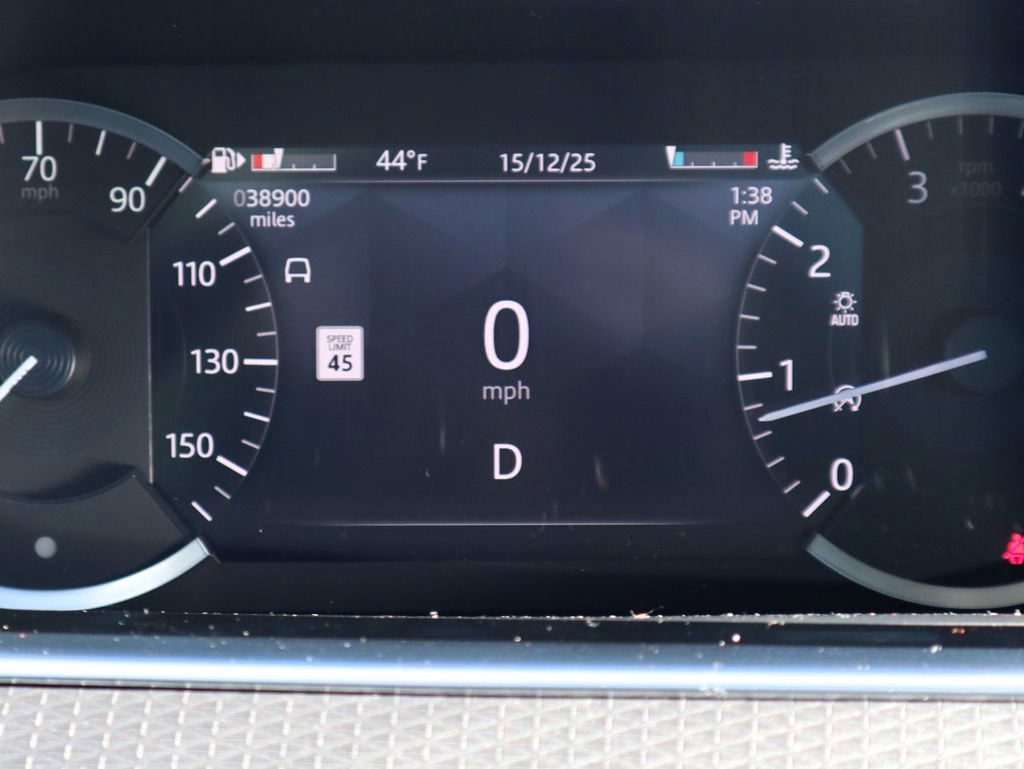 Used 2023 Land Rover Range Rover Evoque S image 24