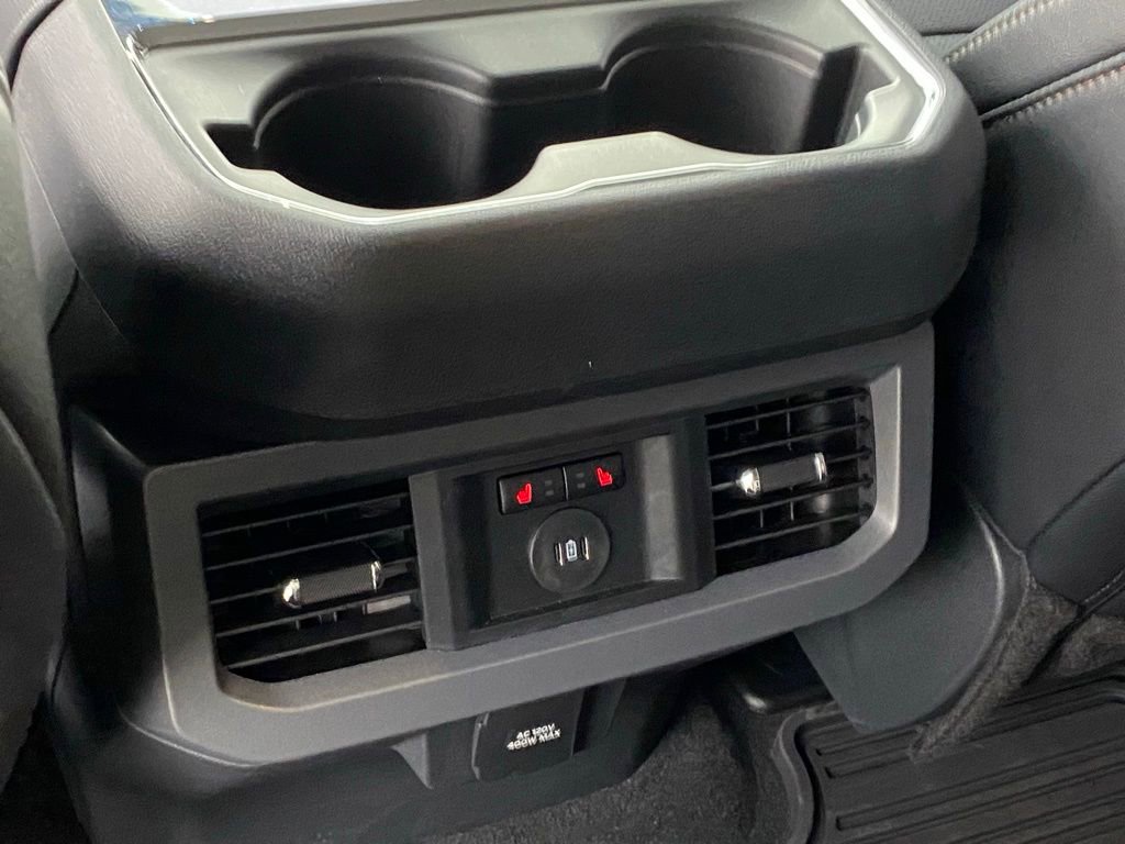 Used 2025 Ford F250 Lariat w/ Chrome Package image 26