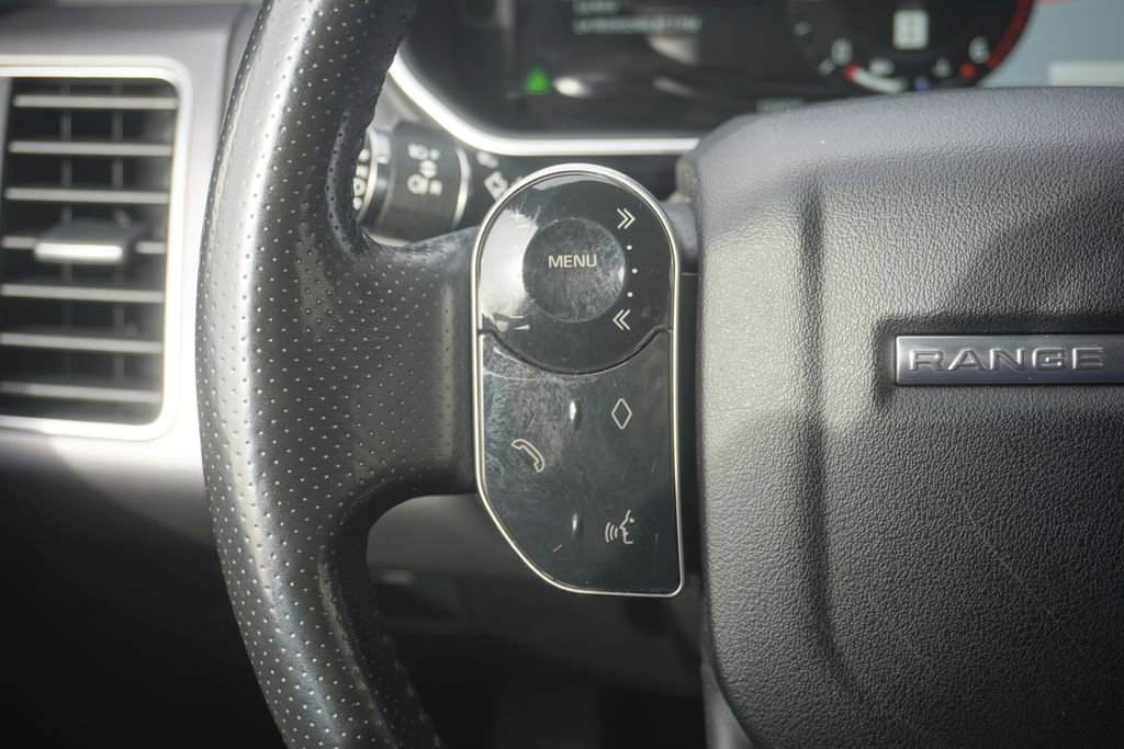 Used 2018 Land Rover Range Rover Sport HSE image 12