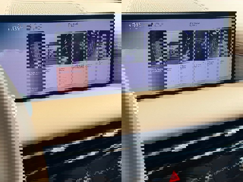 Used 2025 Genesis G80 2.5T Advanced image 36