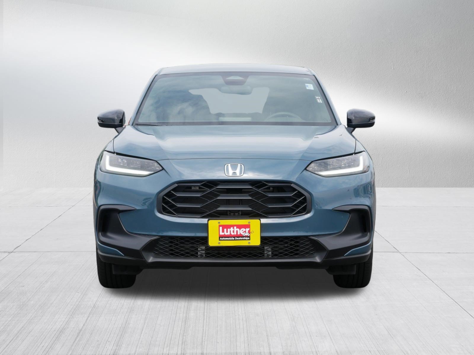 Used 2024 Honda HR-V Sport image 2
