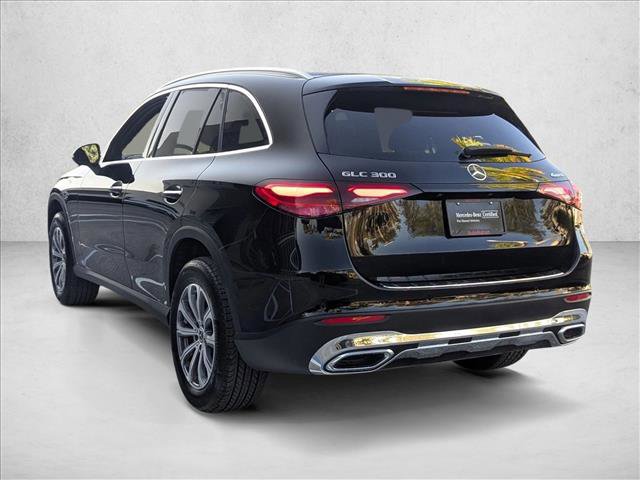 Used 2025 Mercedes-Benz GLC 300 4MATIC image 8