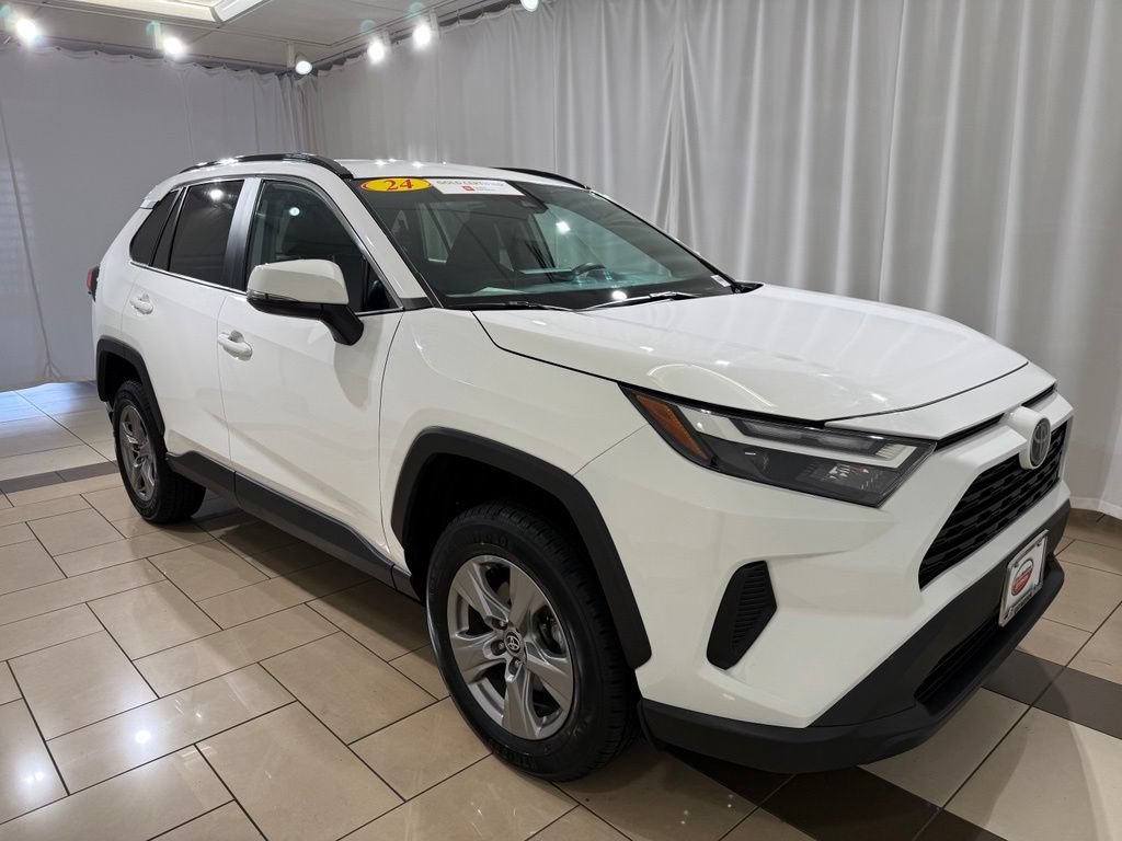 Certified 2024 Toyota RAV4 XLE FWD image 7