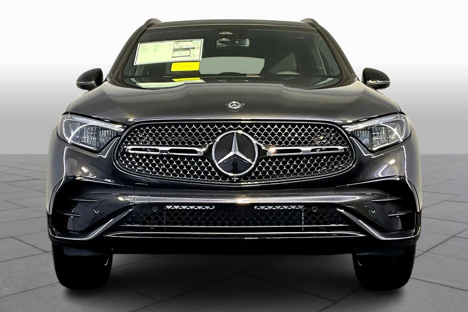 New 2026 Mercedes-Benz GLC 300 4MATIC image 2