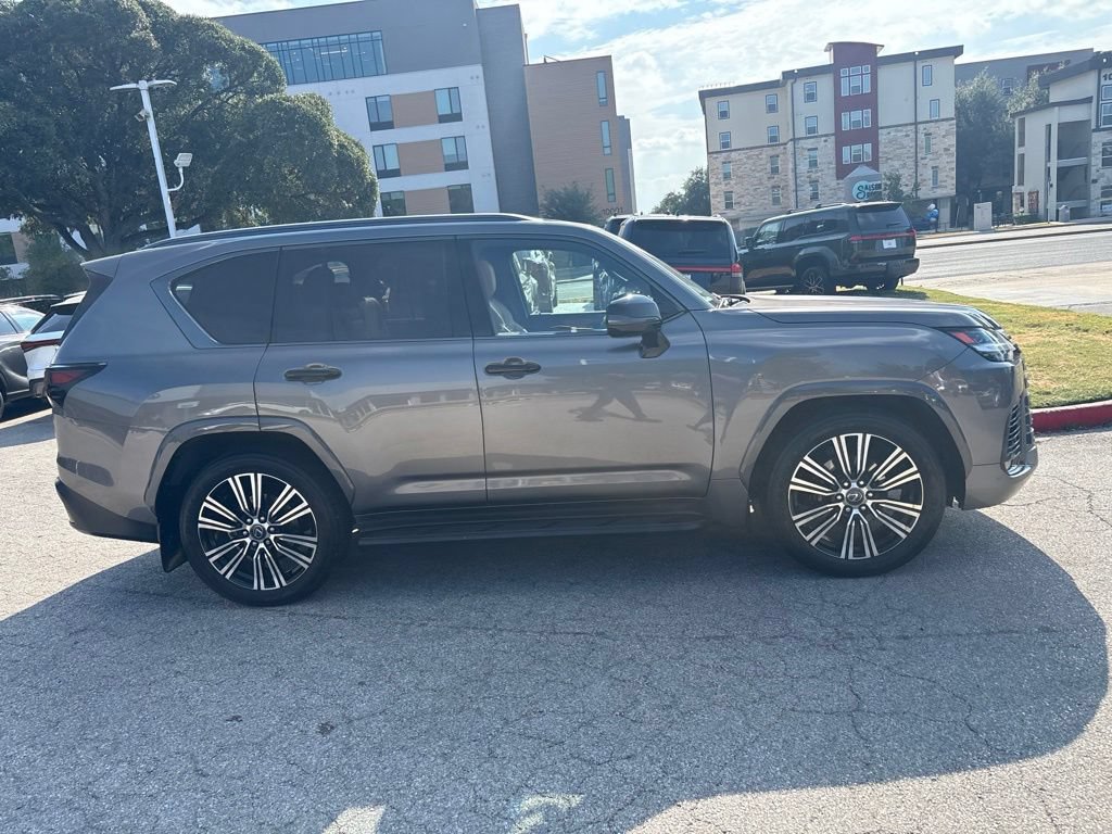 Used 2024 Lexus LX 600 4WD w/ Appearance Package image 6
