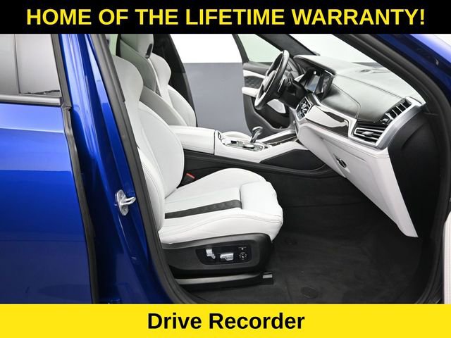 Used 2021 BMW X6 M w/ Competition Package image 46