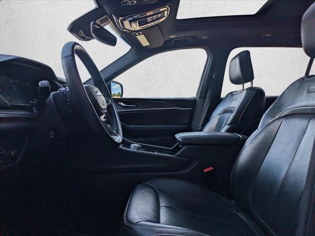 Used 2022 Jeep Grand Cherokee L Overland image 13