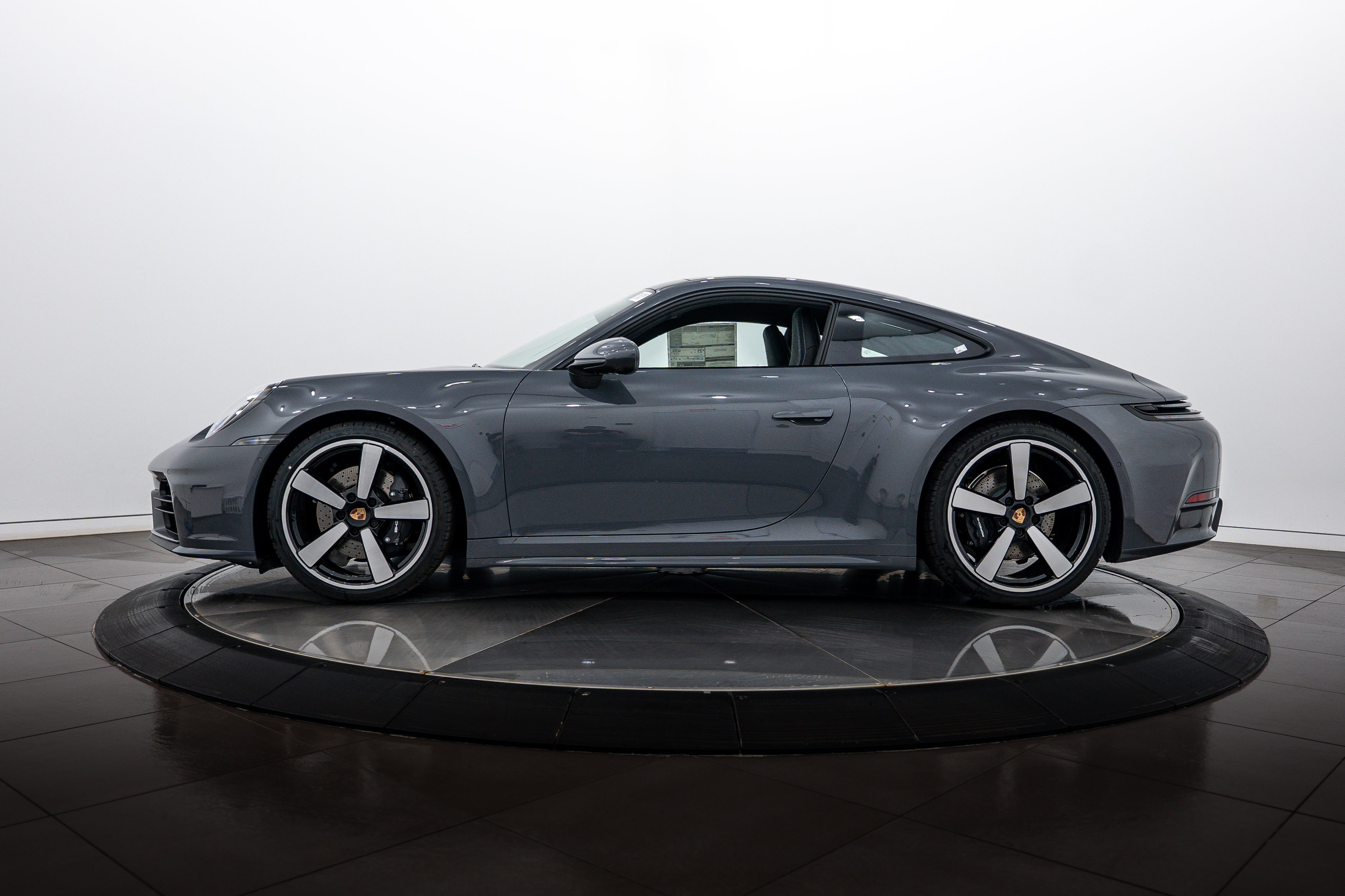 New 2026 Porsche 911 Carrera RWD image 2