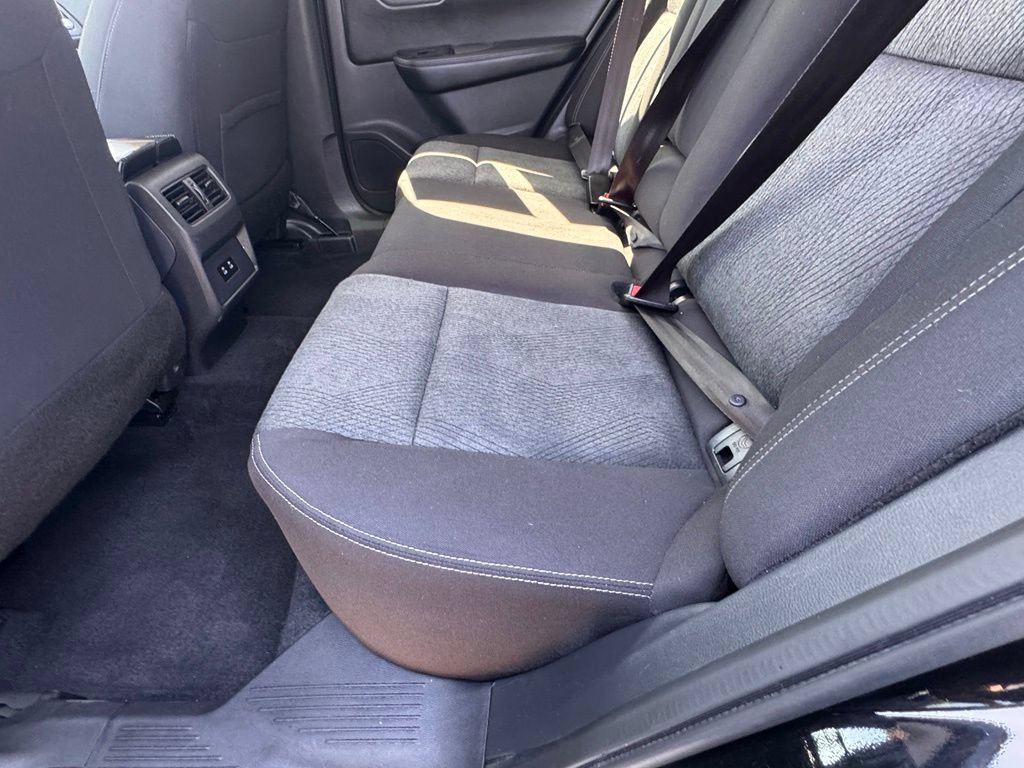 Certified 2026 Nissan Rogue SV FWD image 20