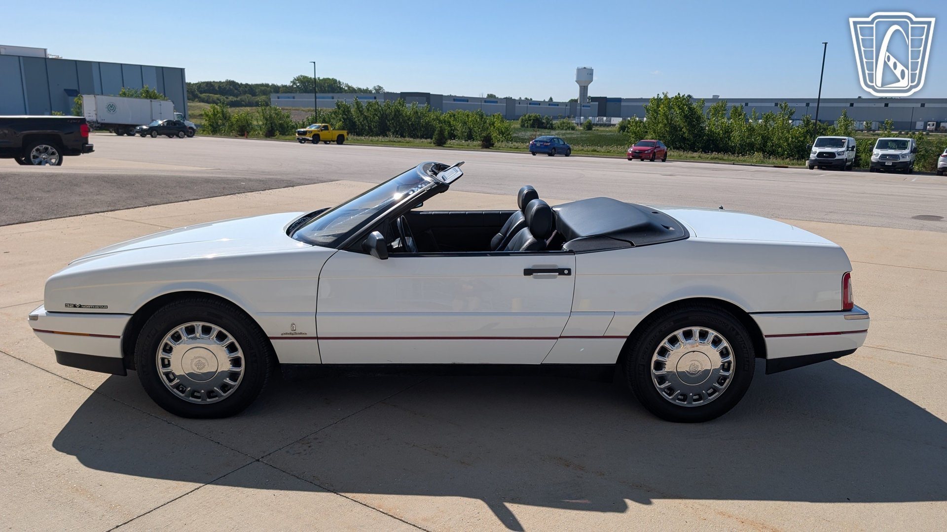 Used 1993 Cadillac Allante FWD image 5