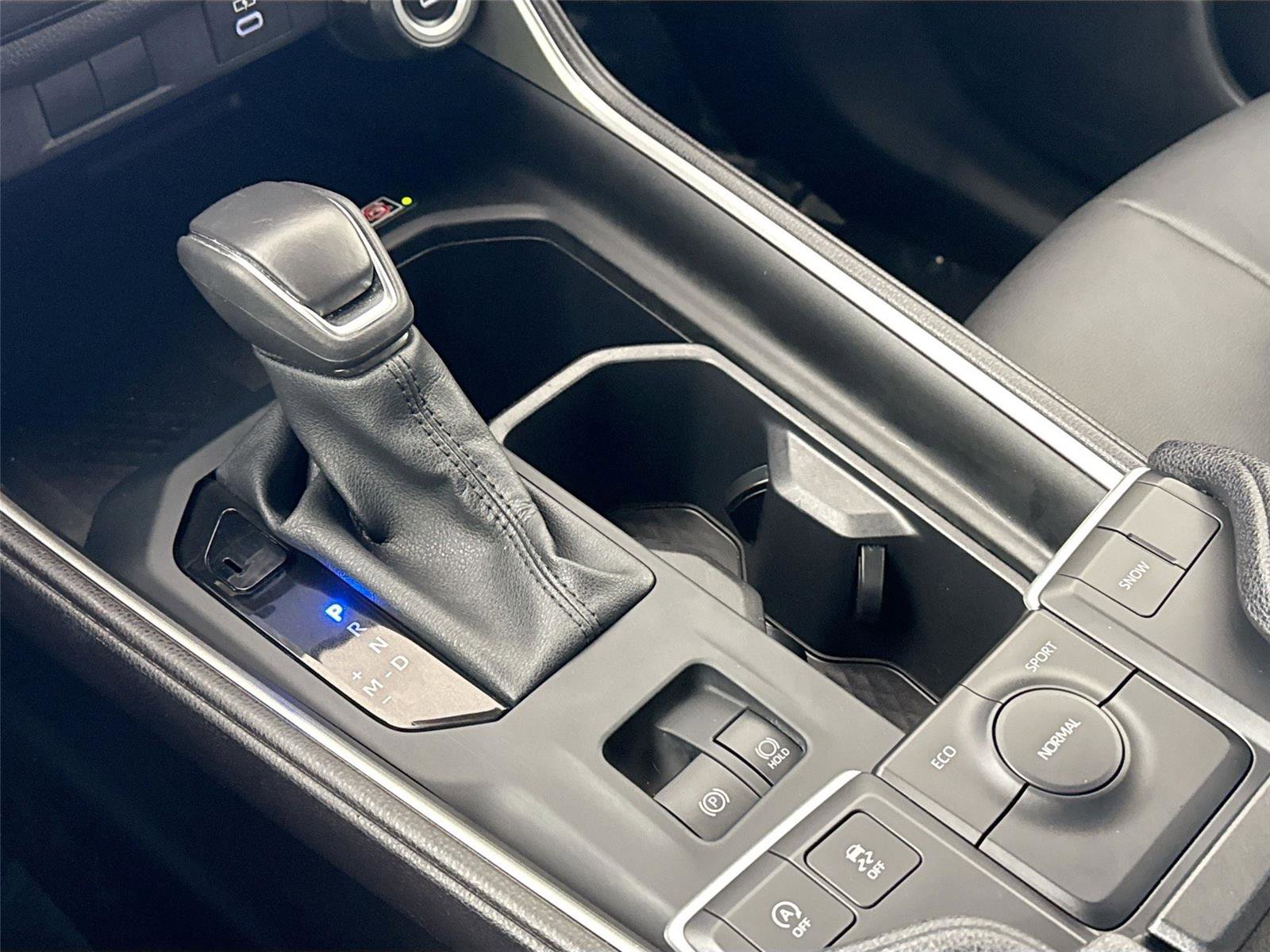 Certified 2025 Toyota Grand Highlander FWD image 26