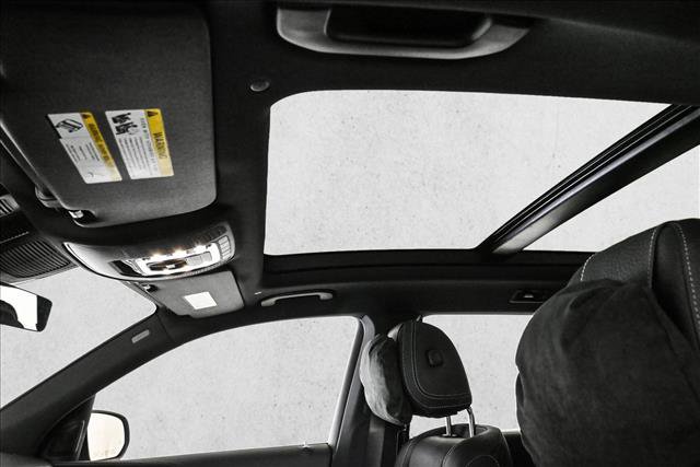 New 2026 Mercedes-Benz GLS 580 4MATIC image 16