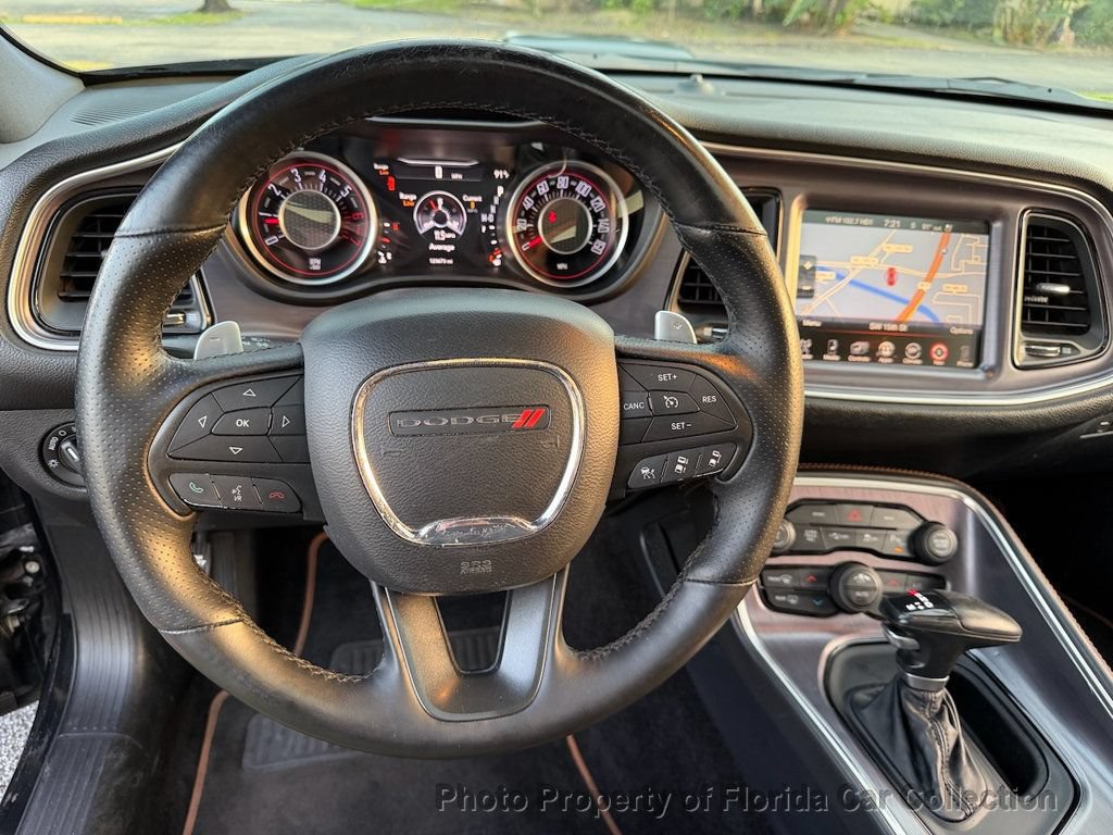 Used 2015 Dodge Challenger R/T Plus RWD image 7