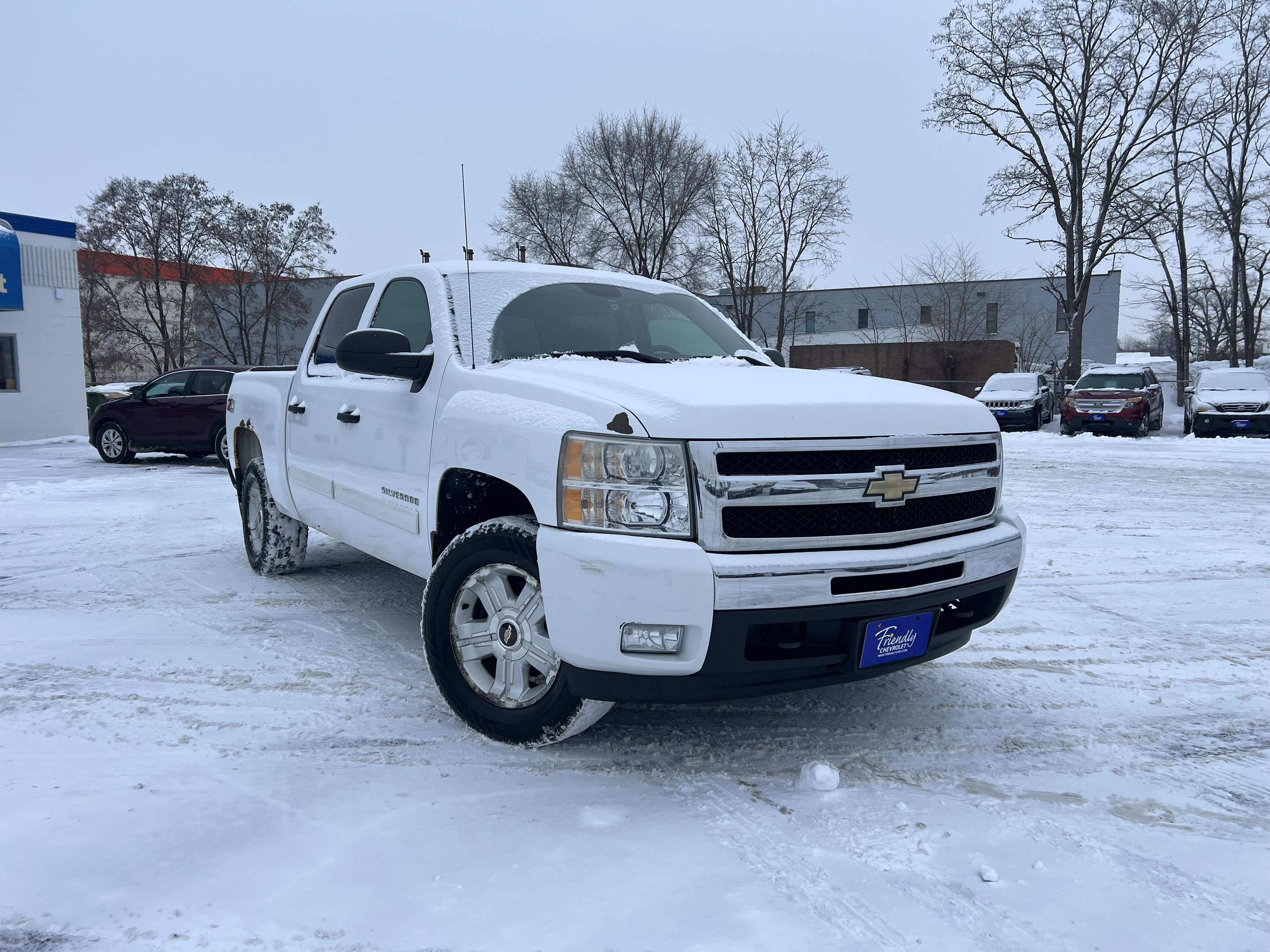 Used 2010 Chevrolet Silverado 1500 LT w/ Power Pack Plus image 2
