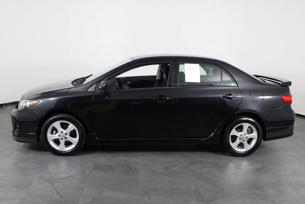 Used 2013 Toyota Corolla S image 10