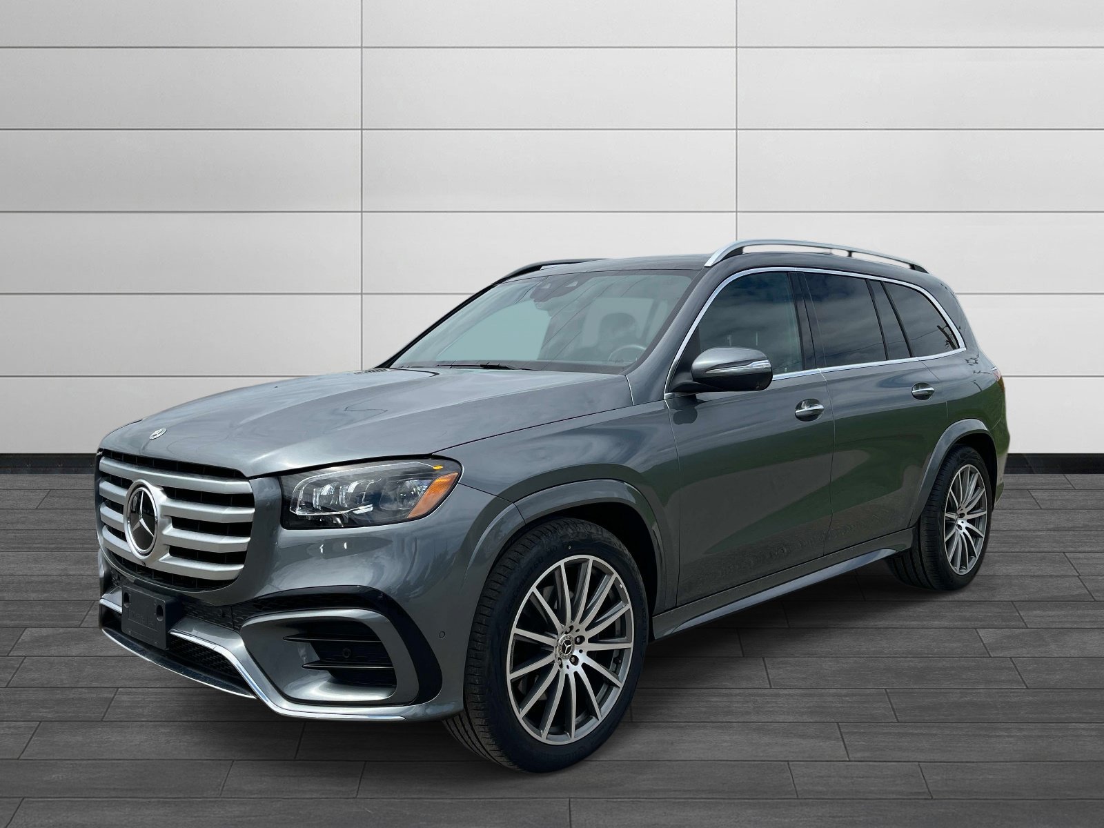Certified 2025 Mercedes-Benz GLS 450 4MATIC w/ AMG Line Exterior image 7