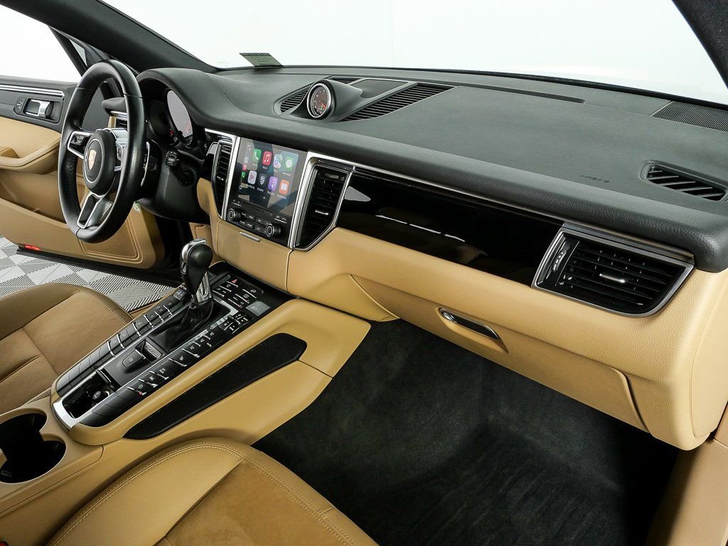 Used 2017 Porsche Macan AWD image 23