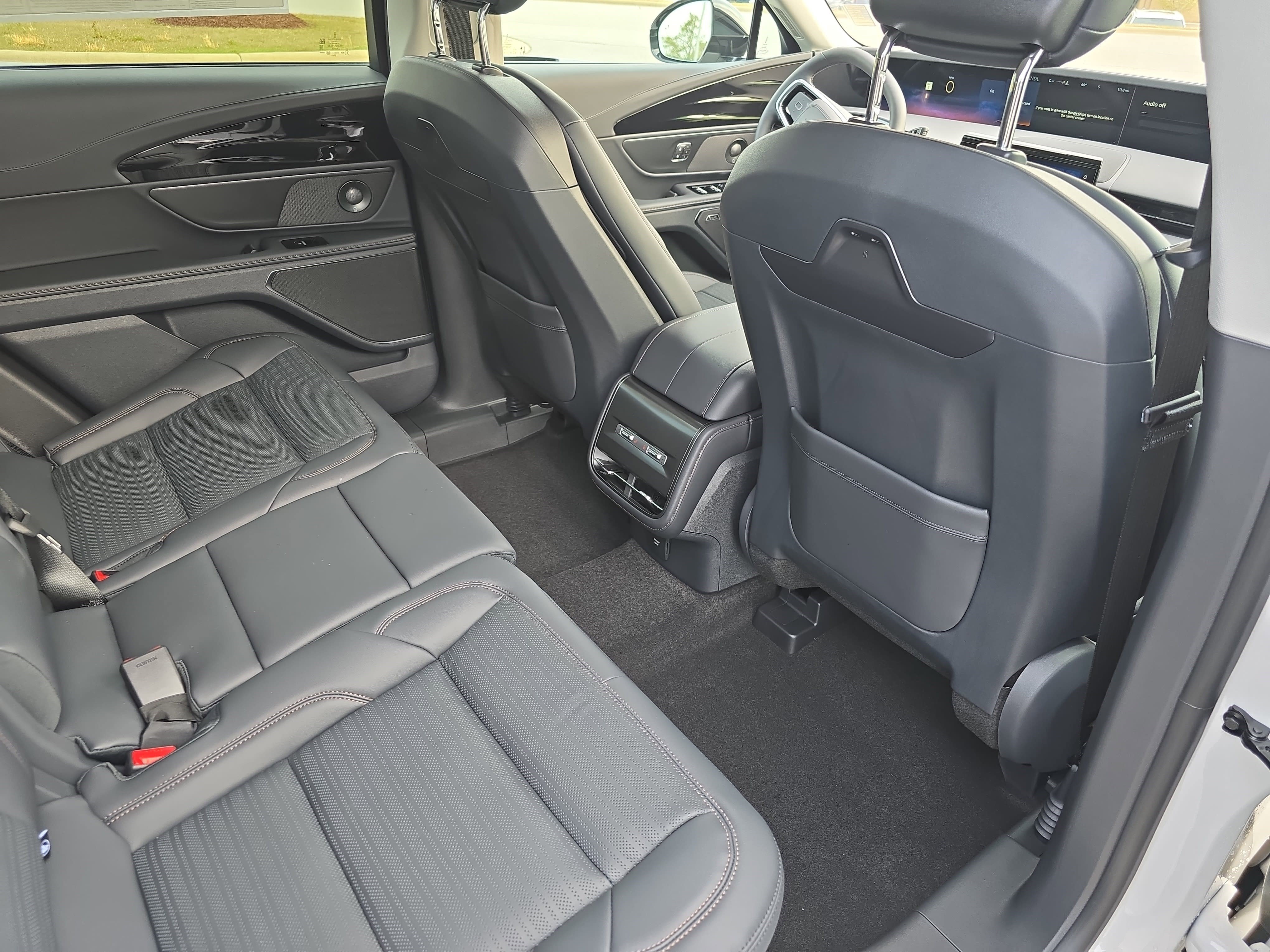 New 2026 Lincoln Nautilus Reserve w/ Jet Appearance Package AWD/4WD image 11
